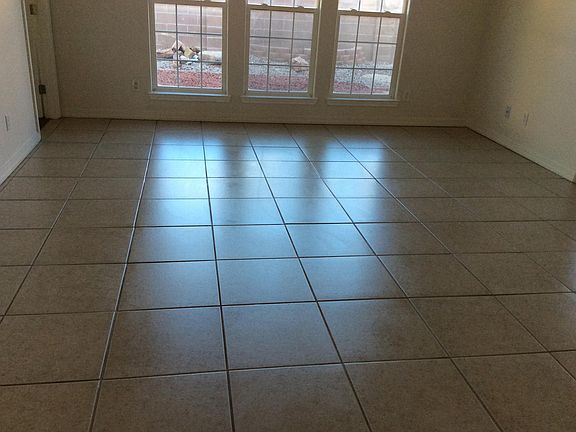 3rd image of 10235 Country Meadows Dr NW