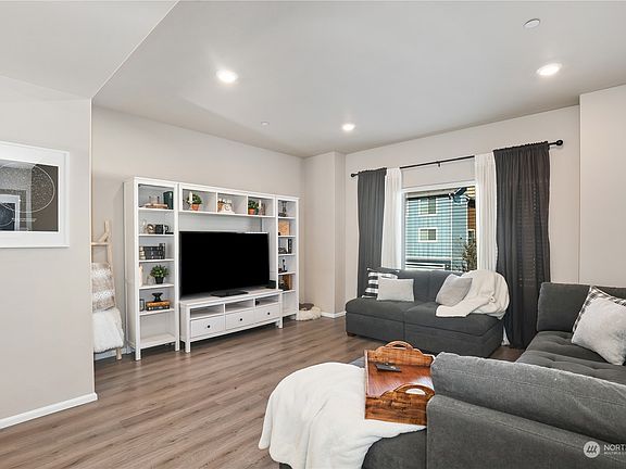 2nd image of 17416 118th Avenue Ct E #D