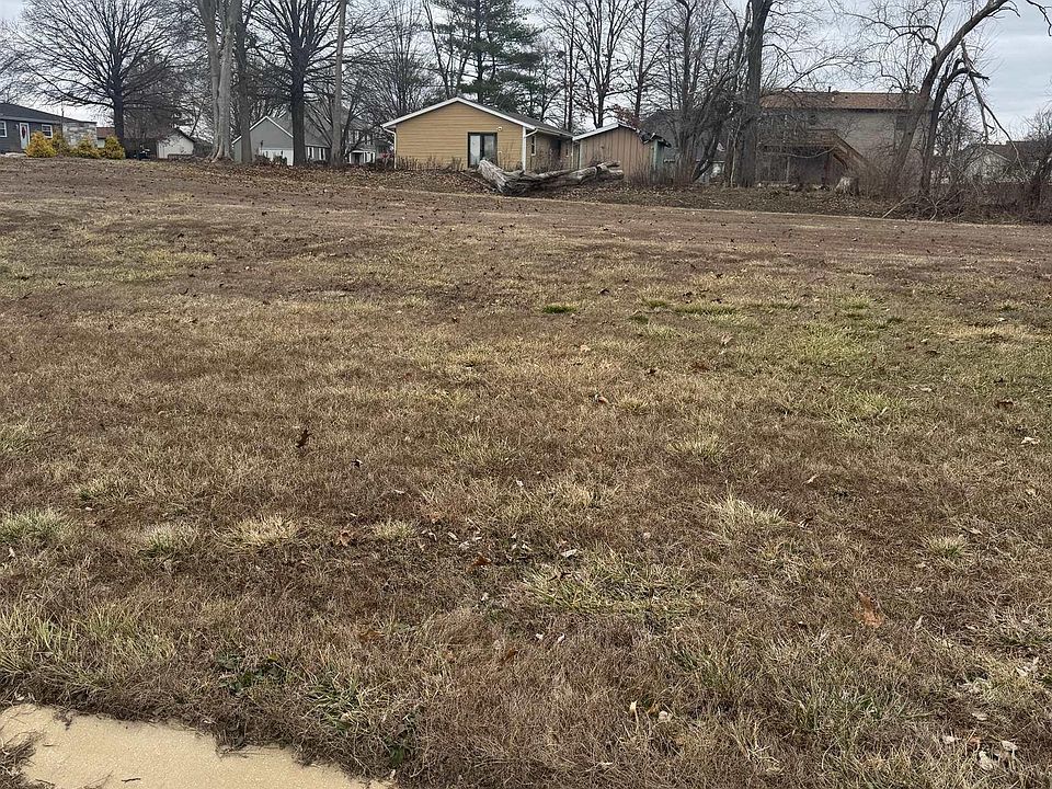 1st image of 67 Firefly Ct