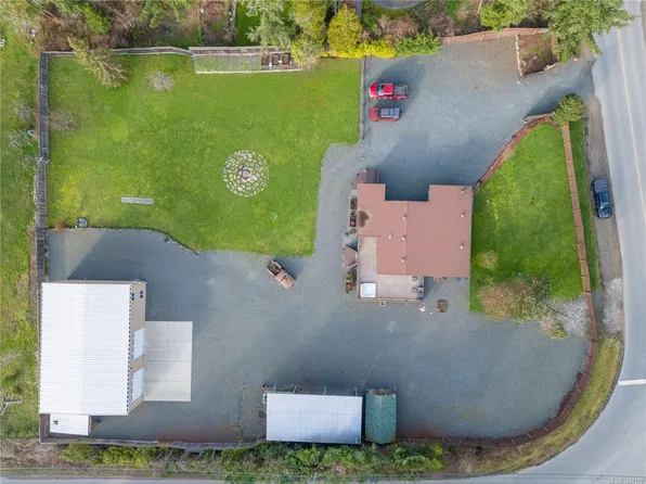 1143 Bellevue Rd, Nanaimo, BC V9P 2C4