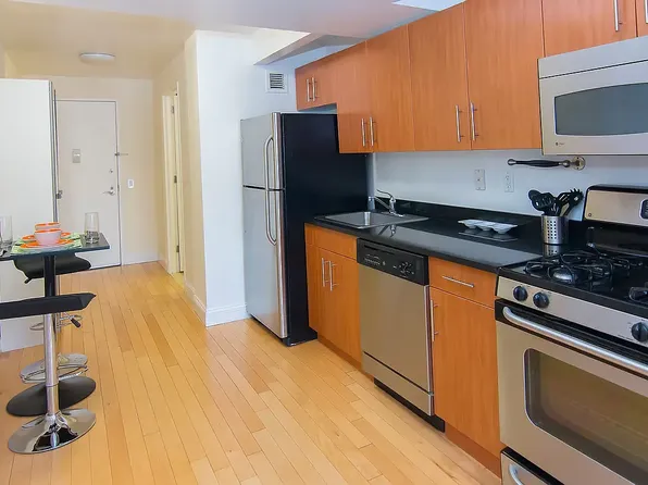 20 West Street image 1 of 18