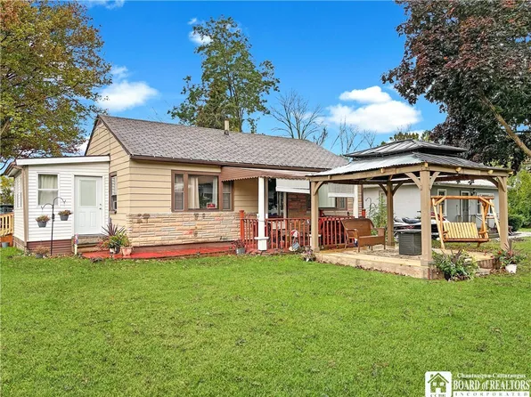 201 Brooks Ave, Dunkirk, NY 14048