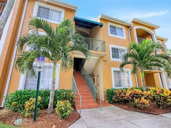 1160 Wildwood Lakes Blvd APT 205, Naples, FL 34104