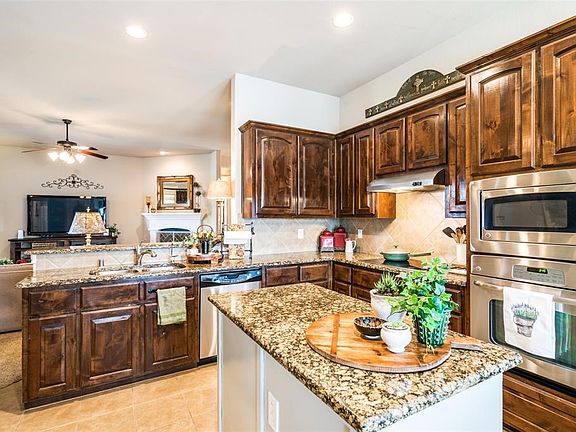 2nd image of 2934 Barton Springs Ln