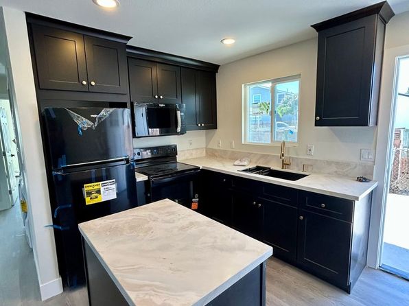 4776-4778 1/2 Castle Ave #4782