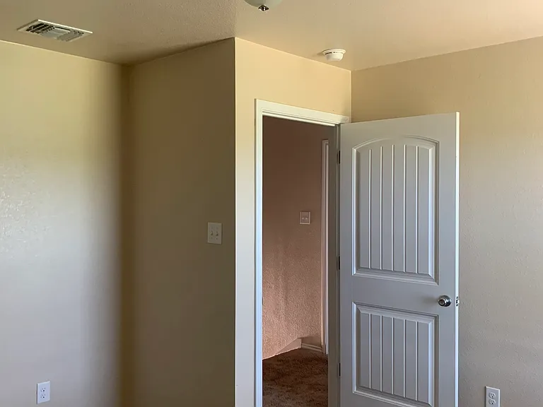 935 Brookview Dr #A — Photo 13