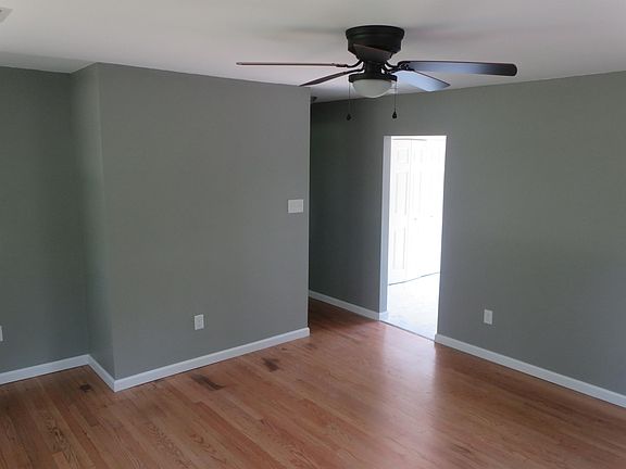 2nd image of 324 2nd St