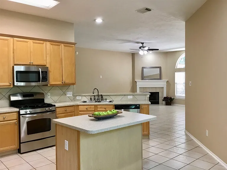 14 Heron Hollow Ct — Photo 18