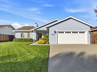 1650 Sausalito Dr, Hollister, CA 95023