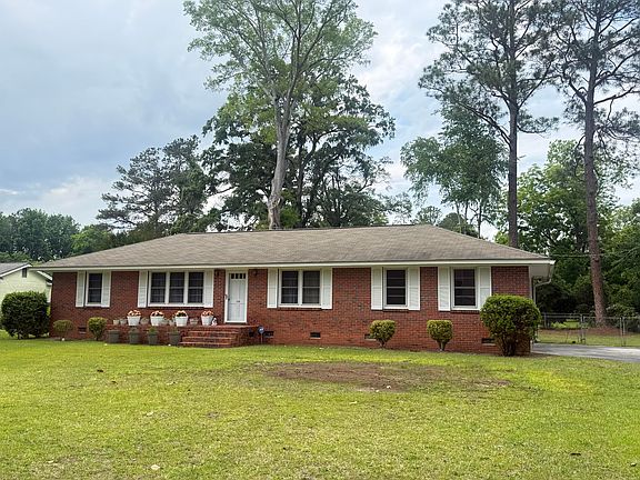 2nd image of 108 Barnett Dr