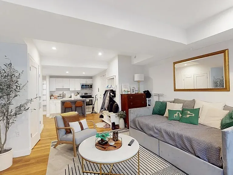289 Beacon St #BF — Photo 4