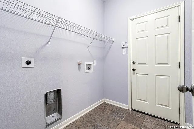 9116 Perdernales Rio — Photo 22