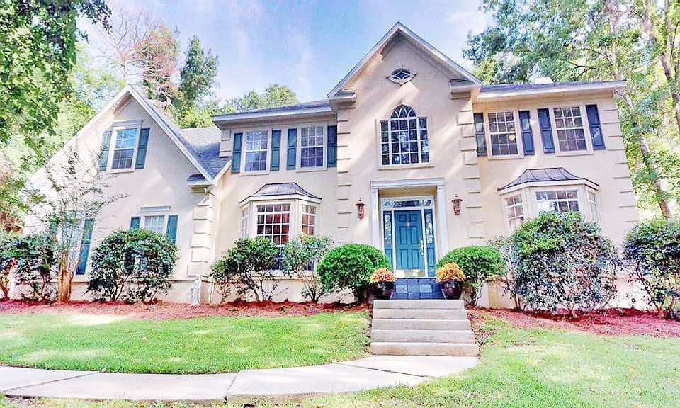 1st image of 837 Summerbrooke Dr