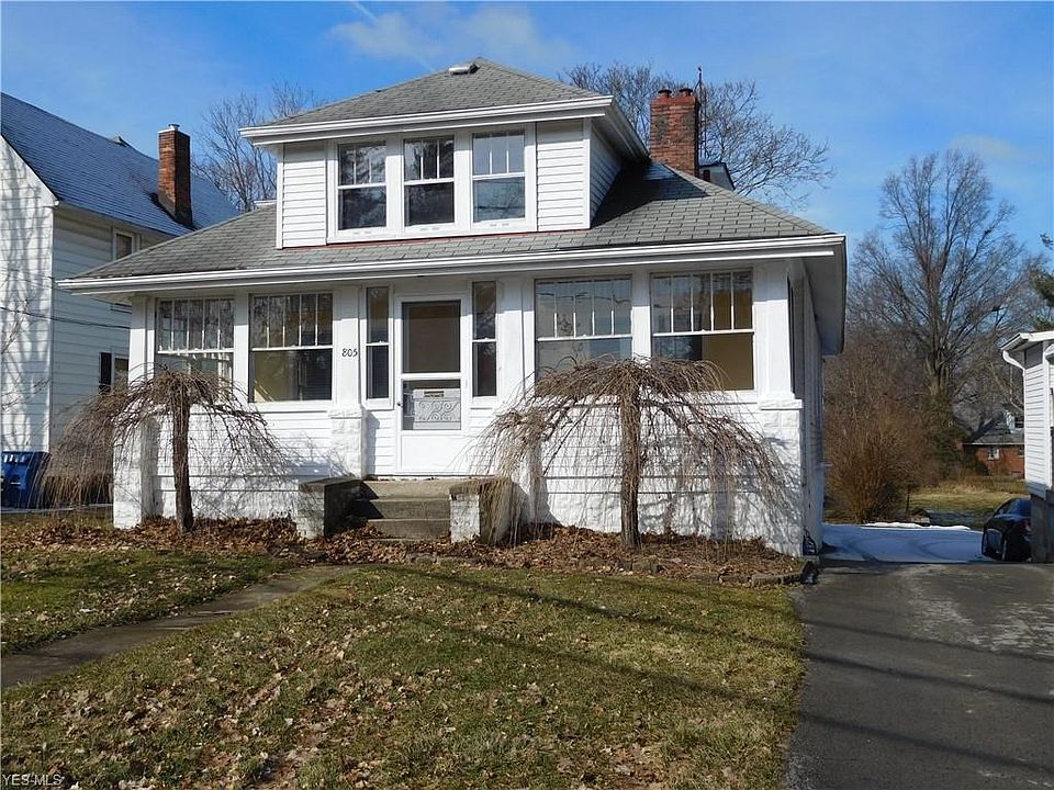 1st image of 805 N Lincoln Ave