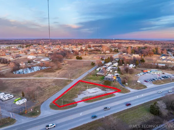 25901 E 51st Hwy, Broken Arrow, OK 74014