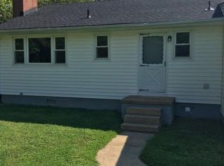 252 McCarty Rd, Fredericksburg, VA 22405