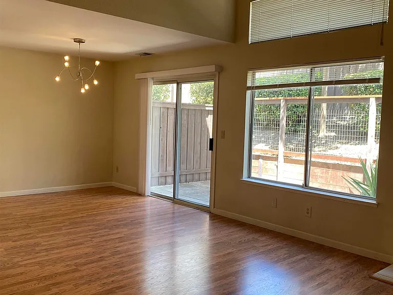 4324 Conejo Dr — Photo 11