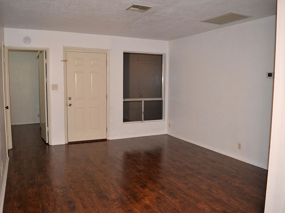1st image of 8131 N 107th Ave Unit 67