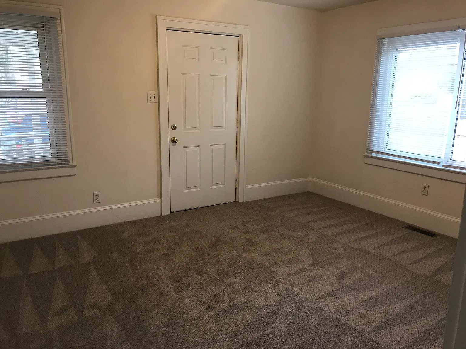 1325 Lake Wheeler Road: Adorable two bedroom near Farmer's Market! — Photo 3