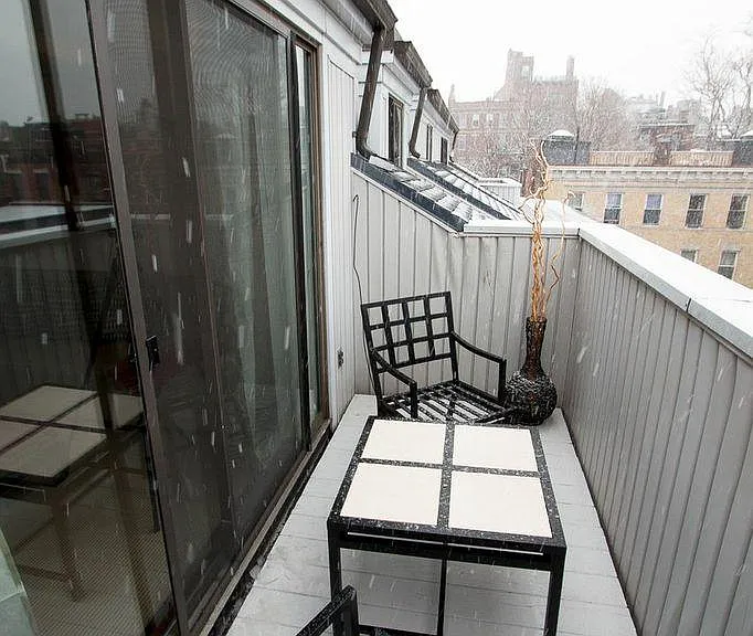 Bowdoin School Apartments — Photo 12