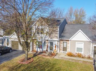 2104 Teton Pkwy, Algonquin, IL
