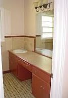 4th image of 1786 Pineview Dr