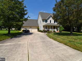 426 Delaware Ave, Millsboro, DE 19966