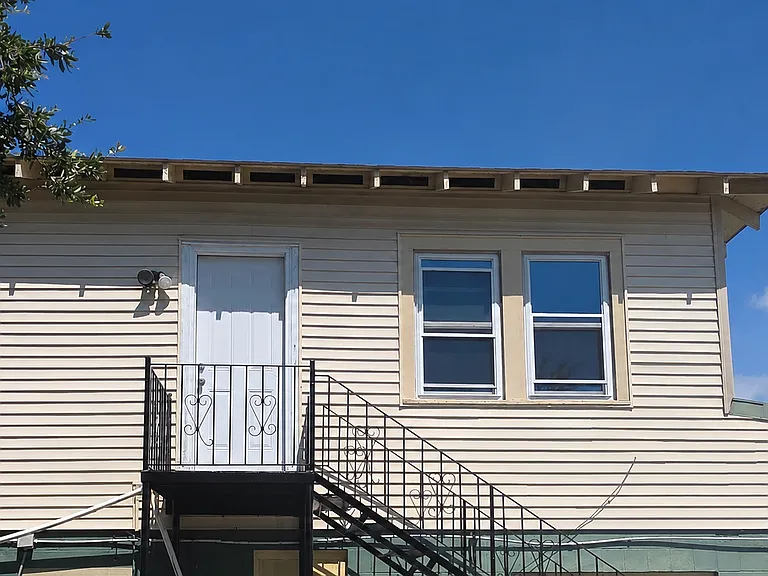521 Avenue C #C — Photo 8