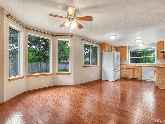 5th image of 7617 92nd Ave SW