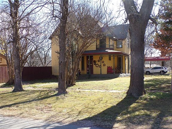 3rd image of 1001 E Juanita St