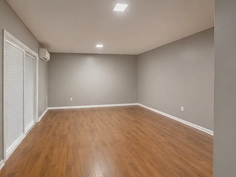 4232 Aquarius Dr — Photo 3