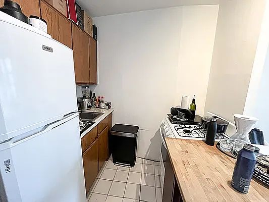 5th image of 18 King St #20
