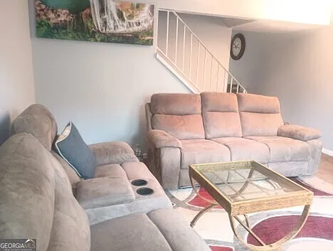 3168 Nectarine Cir — Photo 8