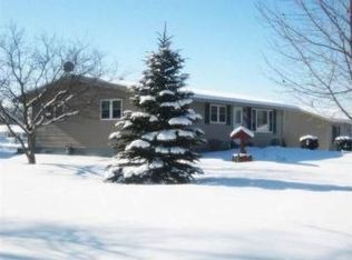 304 E Grey St, Boscobel, WI 53805