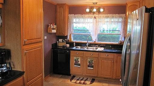 2nd image of 7706 Jamison Dr
