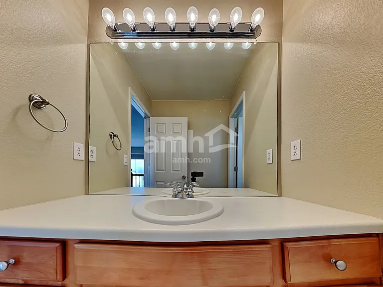285 Octillo St — Photo 14