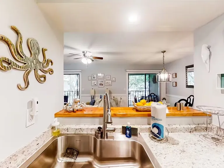 2 Tarragona Ct — Photo 11