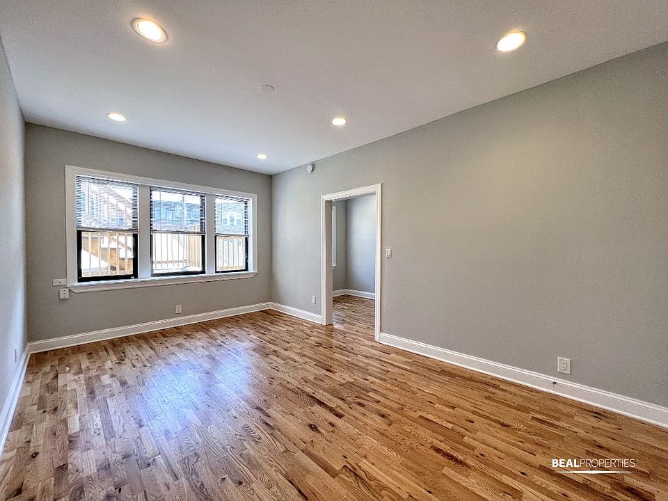 1st image of 2244 W Wilson Ave #2244305