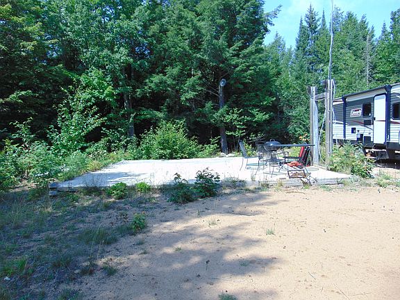 4th image of 22805 Nelson Trl