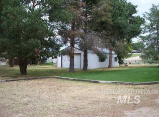 19196 Birchwood Dr, Caldwell, ID 83607