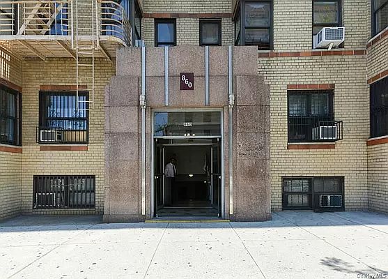 2nd image of 860 Grand Concourse APT 2D
