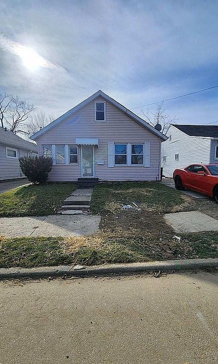 1st image of 12601 McGowan Ave