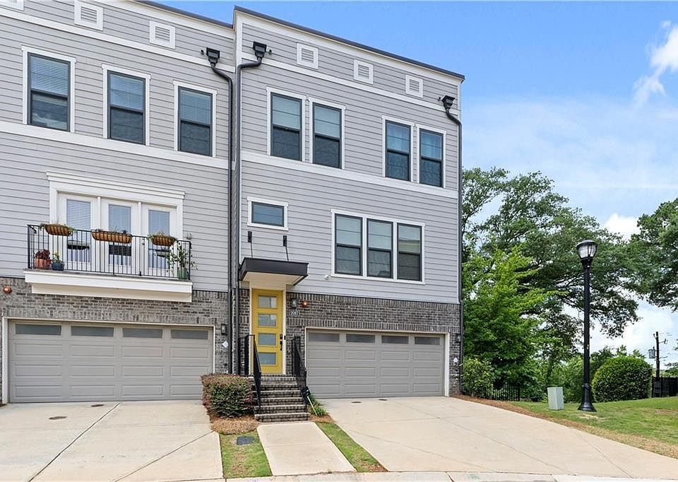 1st image of 2087 Holtz Ln NW