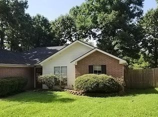 230 Birmingham Forest Dr, Rusk, TX 75785