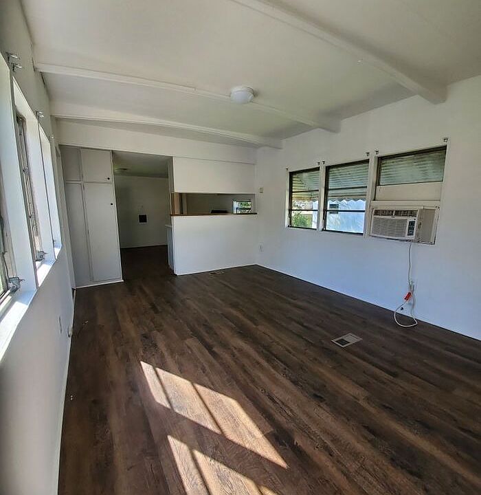 1st image of 807 Edgemont Ave Lot 1