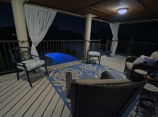 2007 Port Royal Dr, Houston, TX 77058