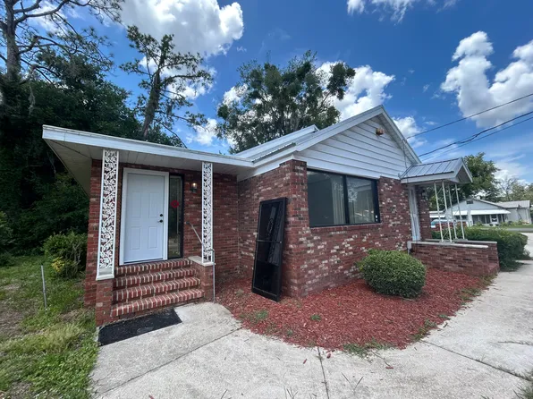 2400 Crill Ave, Palatka, FL 32177