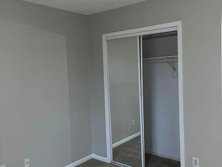 guest room 1 closet