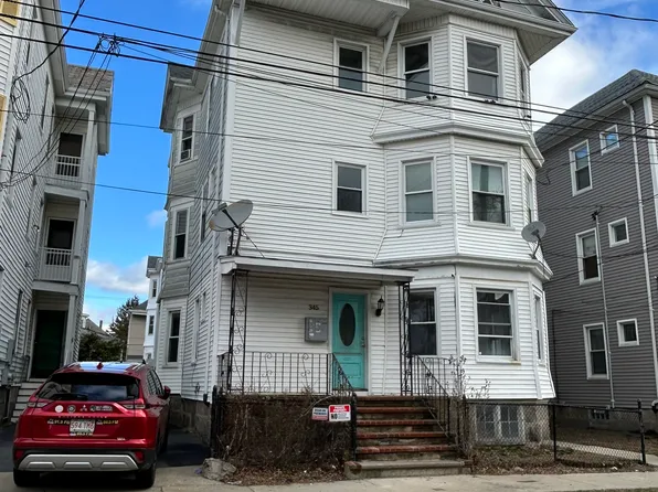 345 Earle St #2, New Bedford, MA 02746