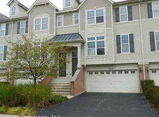 3359 Kentshire Cir, Aurora, IL 60504